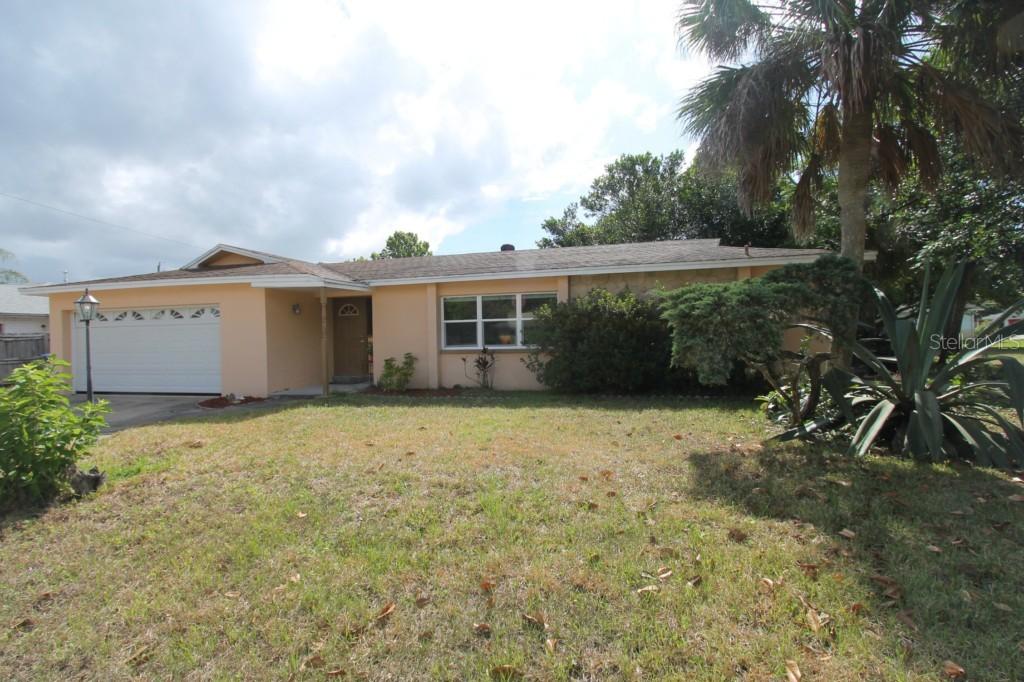 2325 Robinswood Rd., Titusville, FL 32780