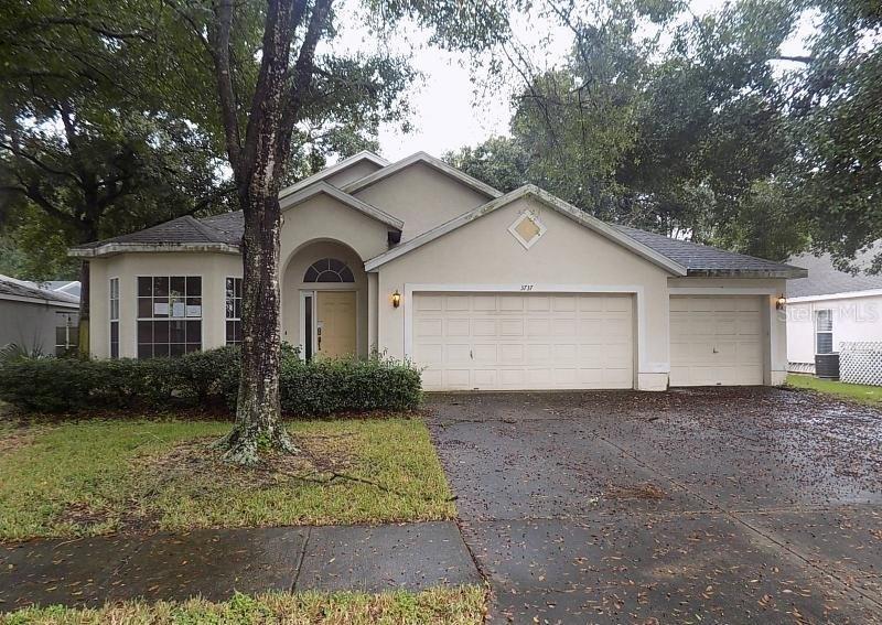 3737 Hollow Wood Dr., Valrico, FL 33596