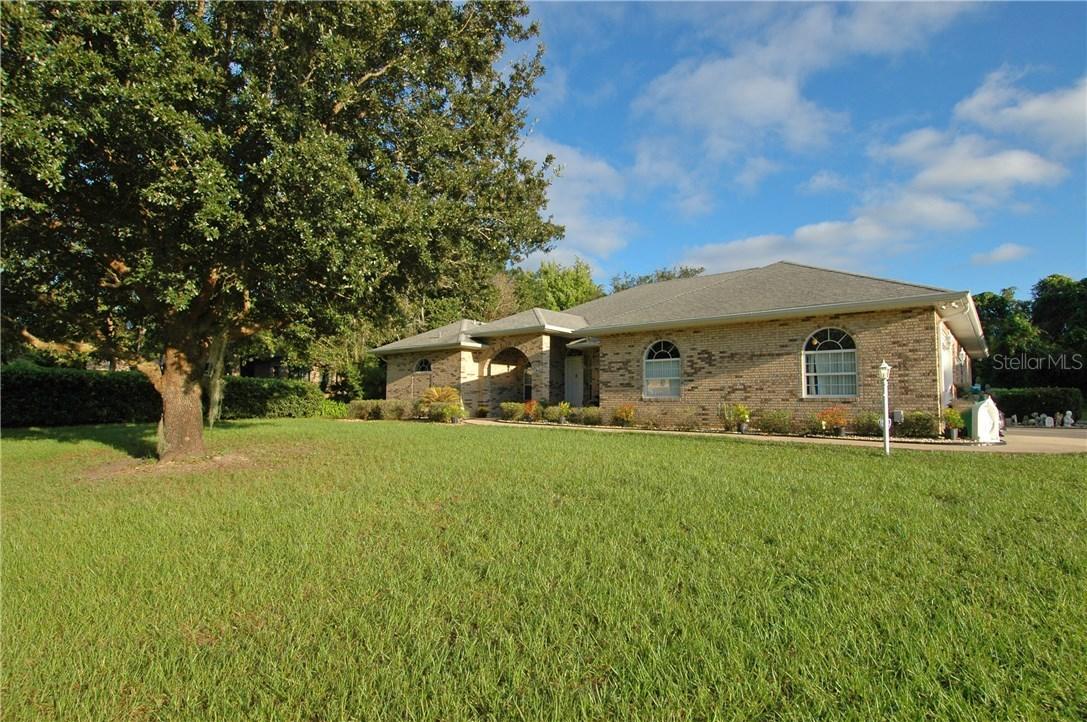 2105 Lakebreeze Way, Deltona, FL 32738