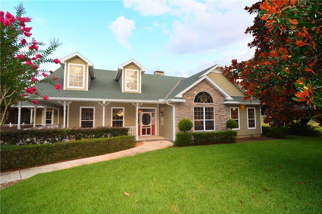 201 Amberly Way, Auburndale, FL 33823