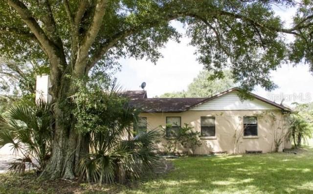 3704 Pioneer Tr., New Smyrna Beach, FL 32168