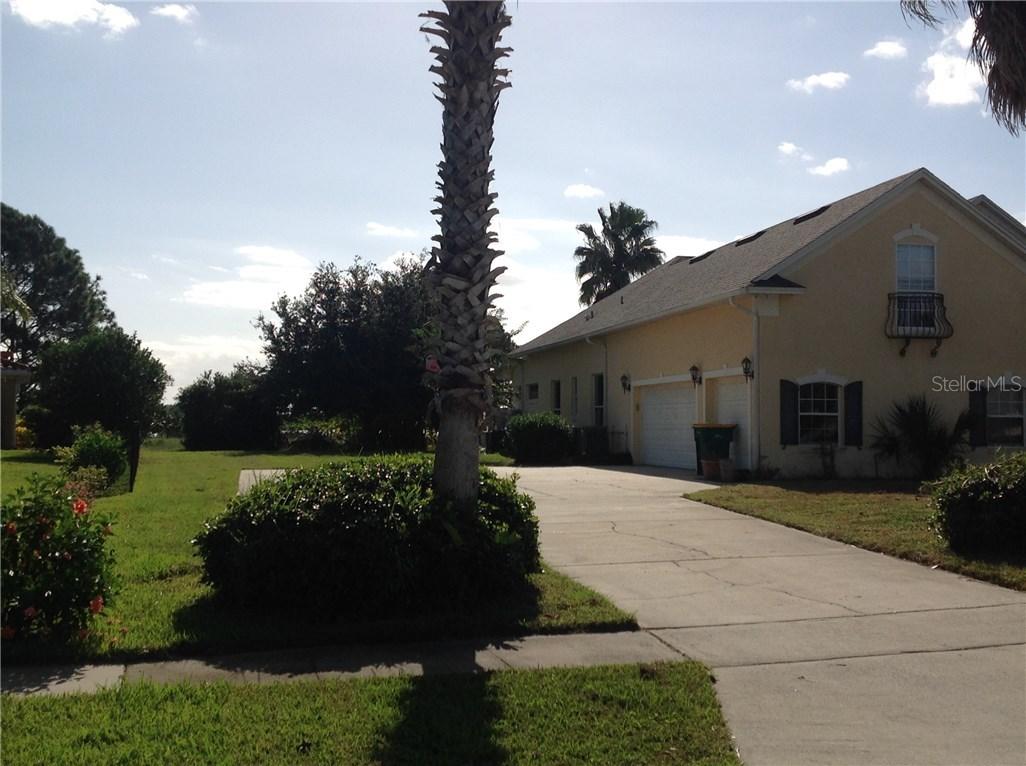 6132 Waterfield Way, St Cloud, FL 34771