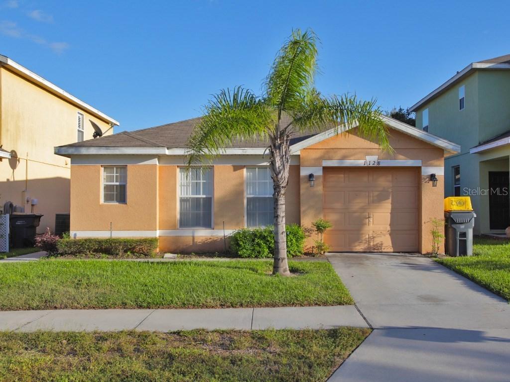 1128 Royal Ridge Dr., Davenport, FL 33896