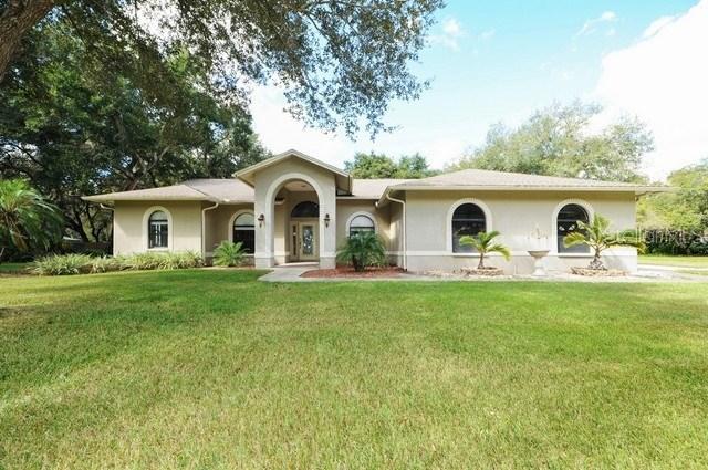 8901 Eagle Watch Dr., Riverview, FL 33578