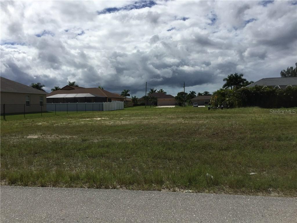 4626 SW 16th Pl., Cape Coral, FL 33914