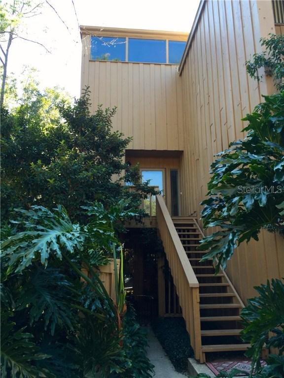 229 Crown Oaks Way #202, Longwood, FL 32779