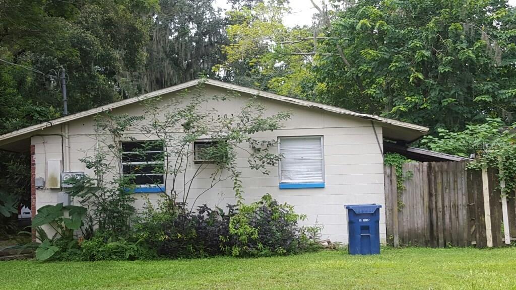 1503 E Navajo Ave., Tampa, FL 33612