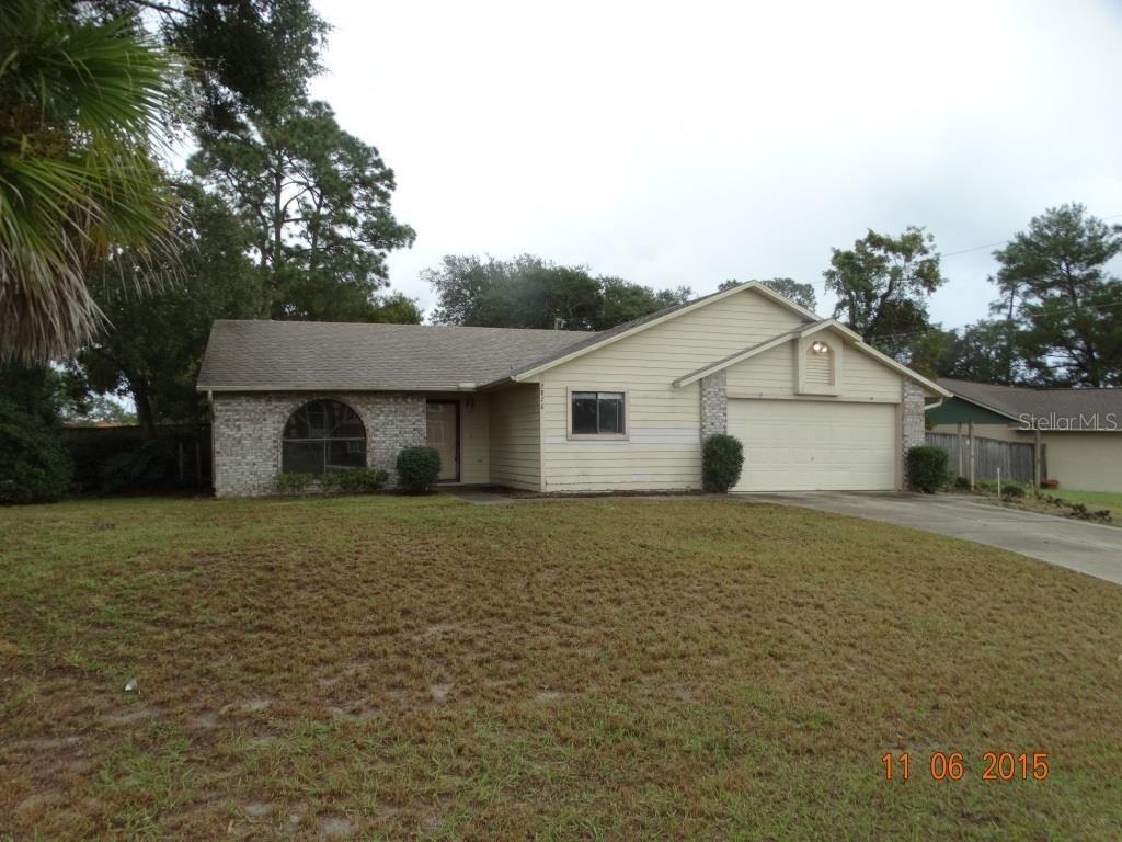 2870 Valmont Ln., Deltona, FL 32738