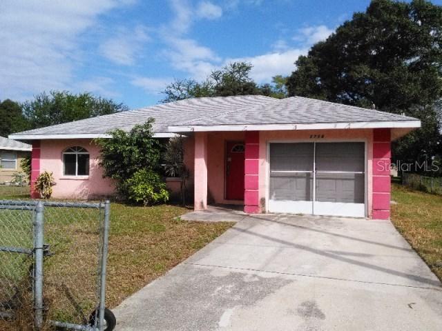 2718 6th Ave., Palmetto, FL 34221