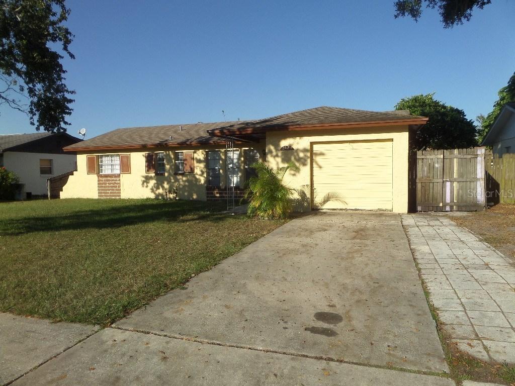 8425 Dimare Dr., Orlando, FL 32822