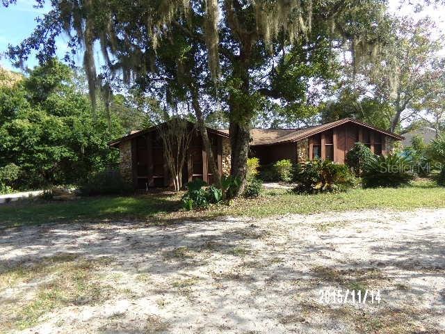 899 E Lehigh Dr., Deltona, FL 32738