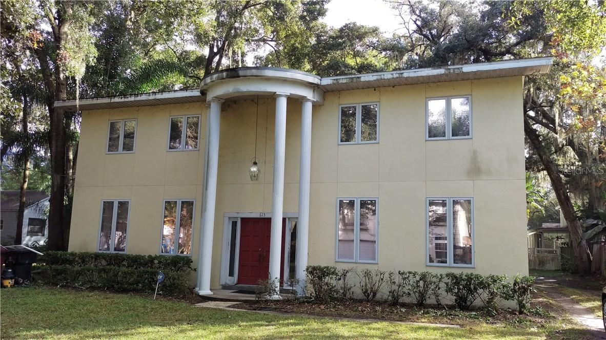 613 Daniels Ave., Orlando, FL 32801