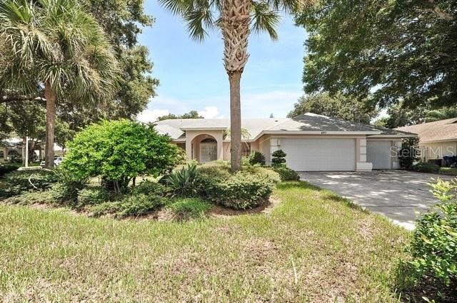 695 Samantha Dr., Palm Harbor, FL 34683