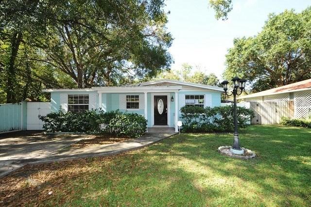 220 N Clearview Ave., Tampa, FL 33609