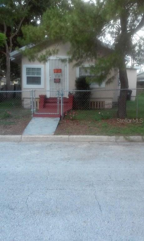 710 Grove Ave., Orlando, FL 32805