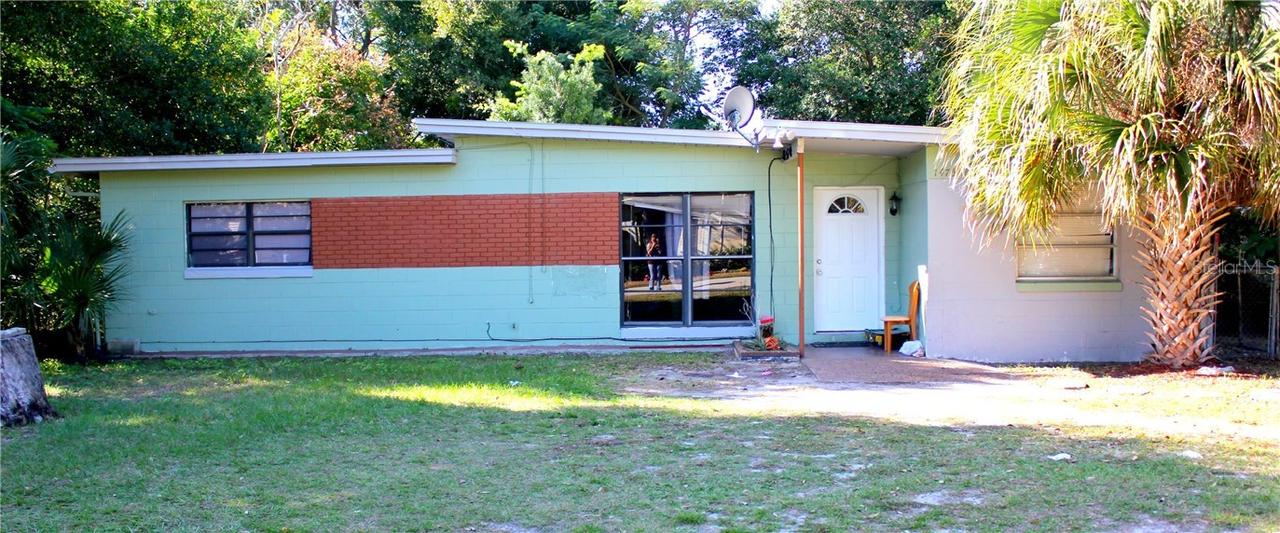 1475 Palm Dr., Mount Dora, FL 32757