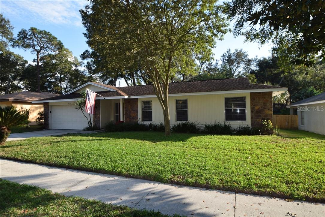 622 Iris St., Altamonte Springs, FL 32714