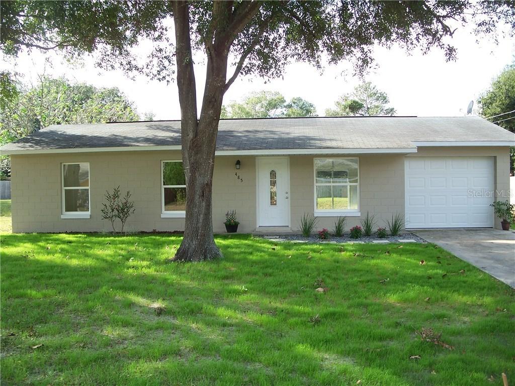485 Pomelo Ave., Tavares, FL 32778