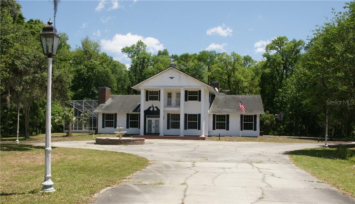 1714 Old River Tr., Chuluota, FL 32766