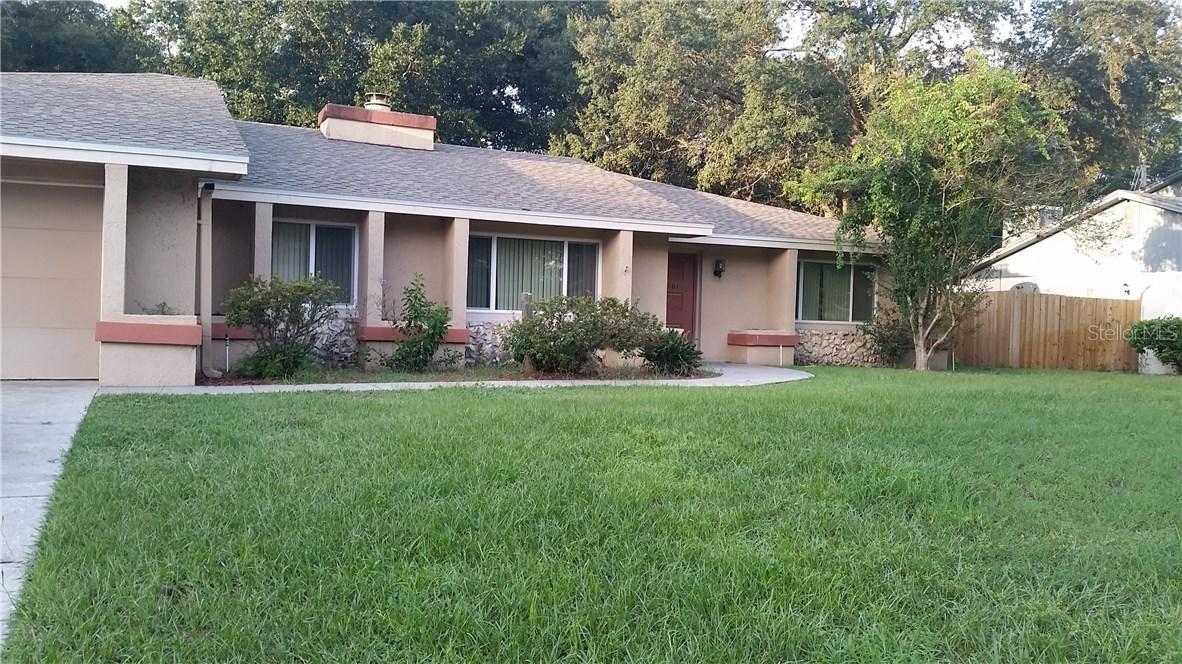 3161 Stratford Ln., Mount Dora, FL 32757
