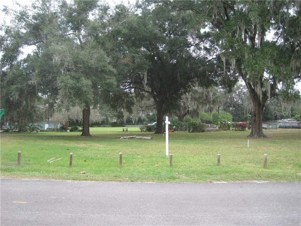 41 Pine St., Windermere, FL 34786