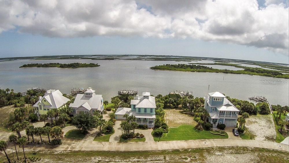 619 Riverside Landing Dr., Oak Hill, FL 32759