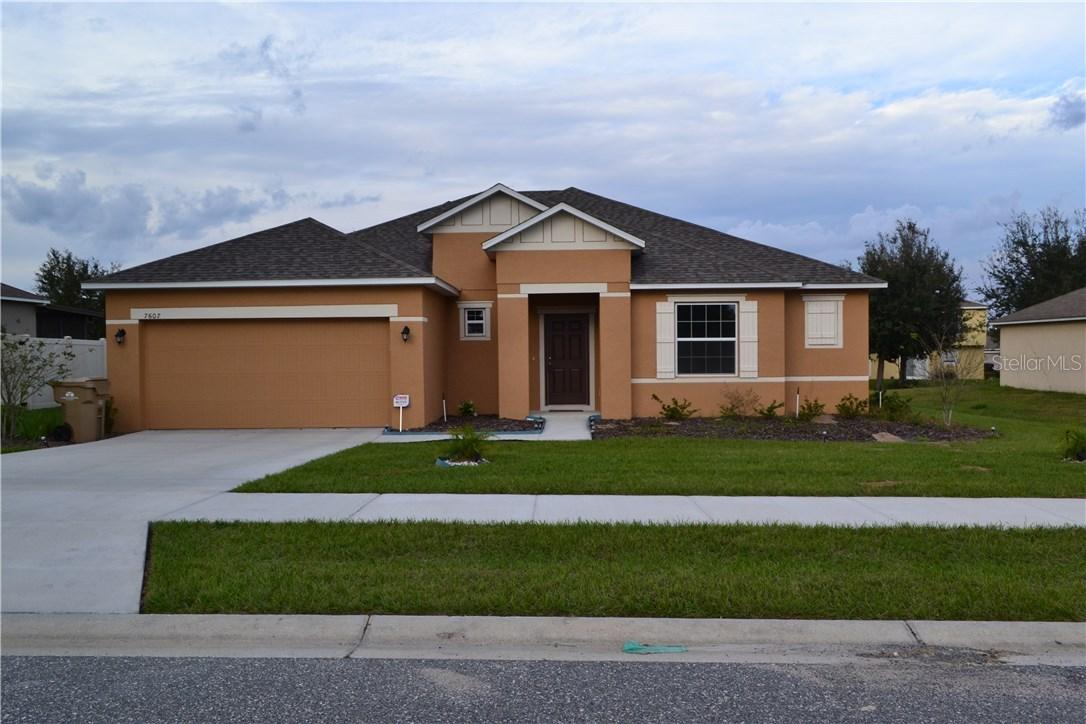 7607 Park Hill Ave., Leesburg, FL 34748