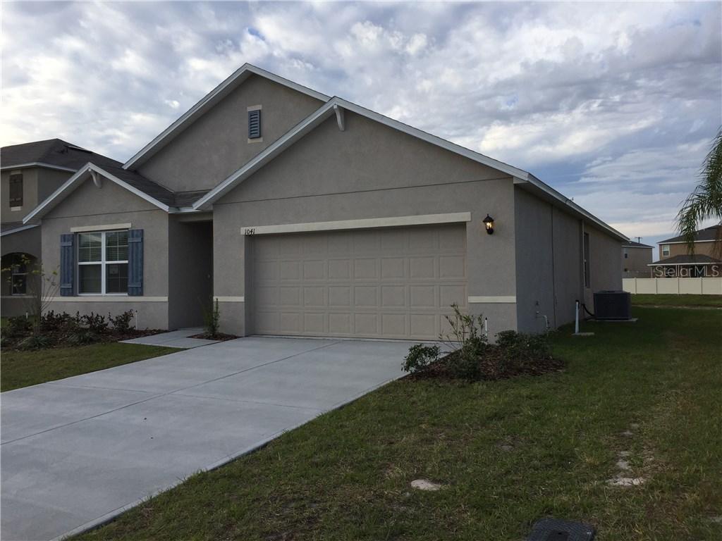 1041 Brenton Manor Dr., Winter Haven, FL 33881