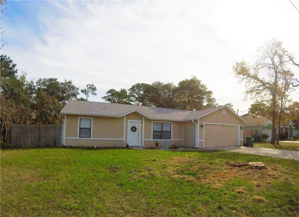 813 Alcan Ave., Deltona, FL 32738