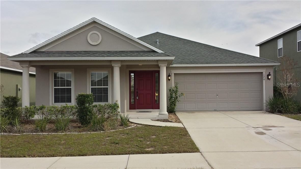 126 Prairie Falcon Dr., Groveland, FL 34736