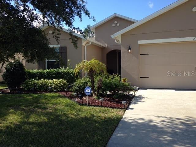 7249 Wakeview Dr., Davenport, FL 33896