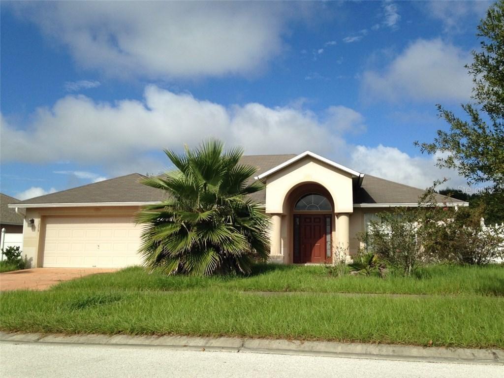 1239 Cheshire St., Groveland, FL 34736