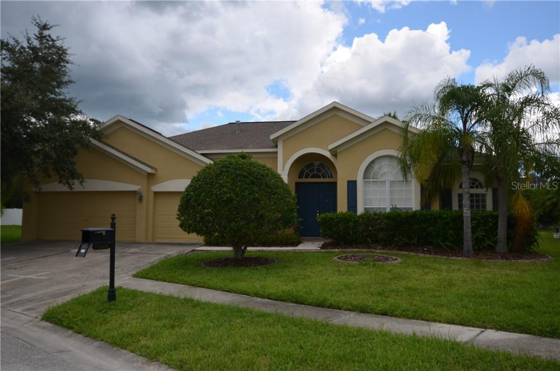 10304 Riverburn Dr., Tampa, FL 33647