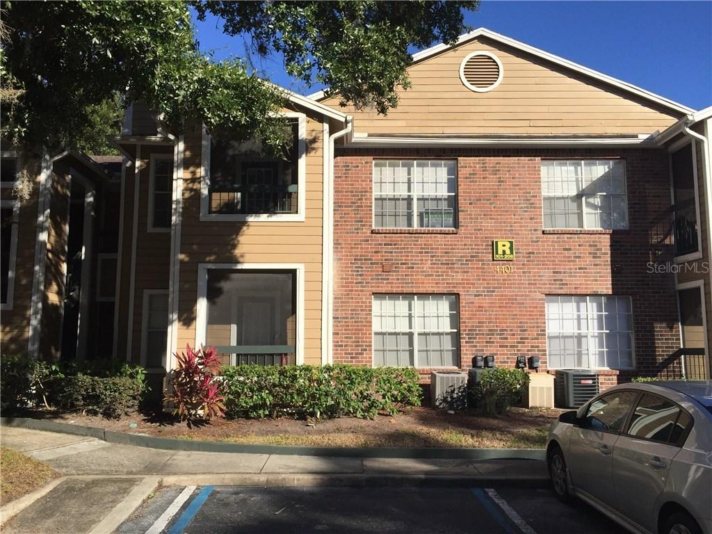 4401 Thornbriar Ln. #204, Orlando, FL 32822