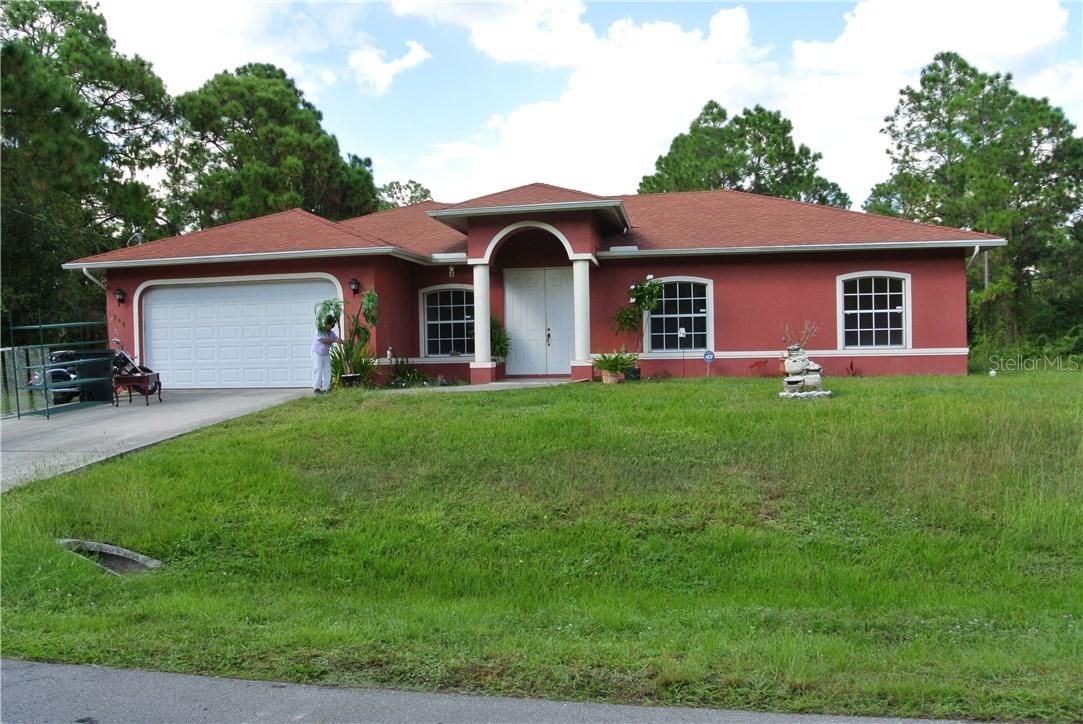 845 Evanston St., Lehigh Acres, FL 33974