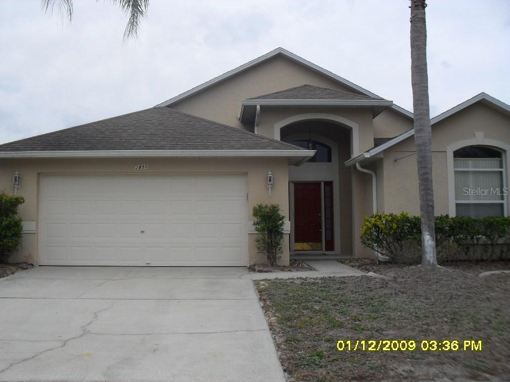 2895 Strand Cir., Oviedo, FL 32765