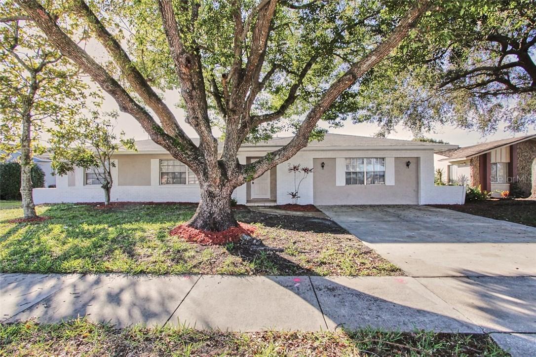 214 Madeira Ave., Orlando, FL 32825