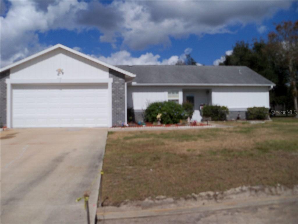 3037 Chamberlain St., Deltona, FL 32738