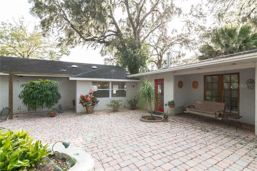 1828 Curry Ford Rd., Orlando, FL 32806