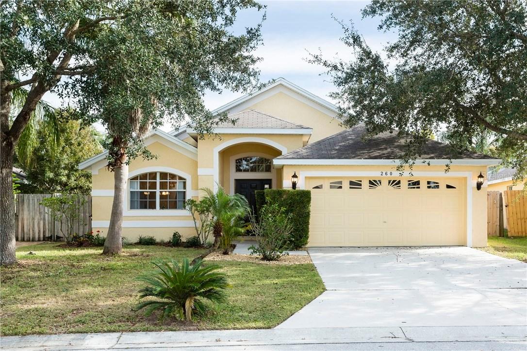 260 Sir Phillips Dr., Davenport, FL 33837