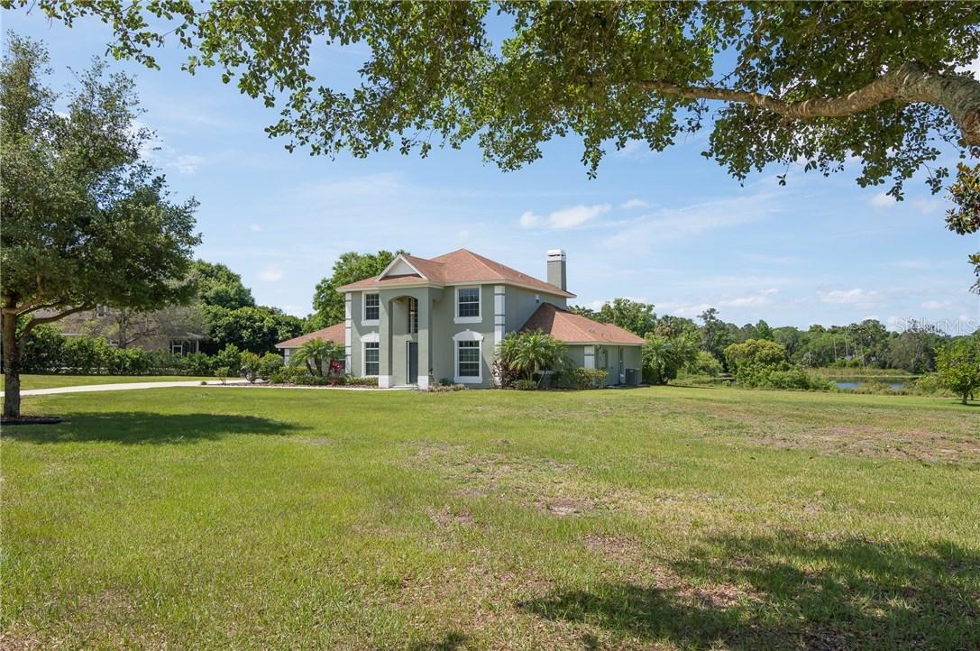 7648 Lake Angelina Dr., Mount Dora, FL 32757