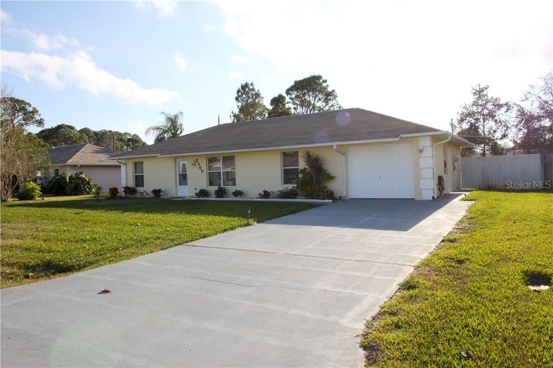 2360 Evergreen Dr., Edgewater, FL 32132