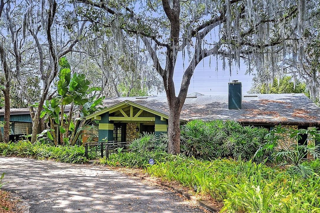3738 Lake Buynak Rd., Windermere, FL 34786