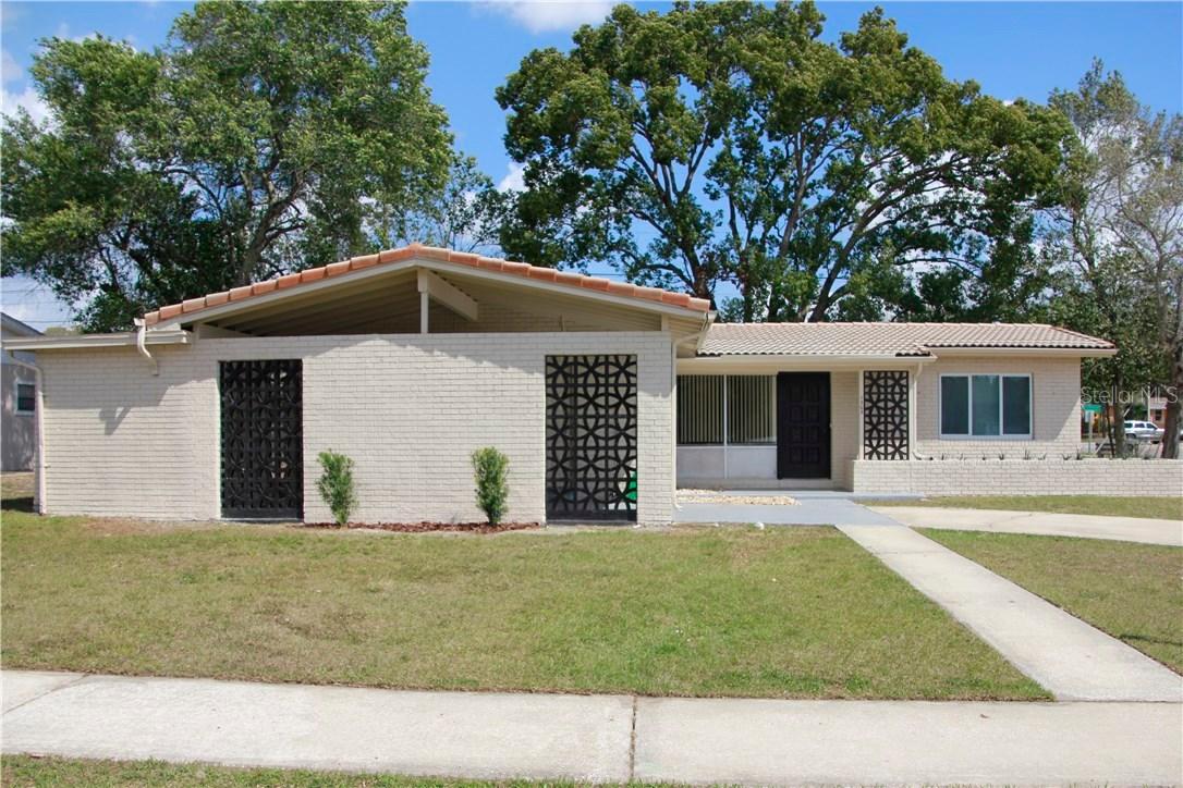 1363 Whitewood Dr., Deltona, FL 32725