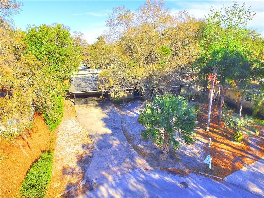 245 Pinewood Dr., Maitland, FL 32751