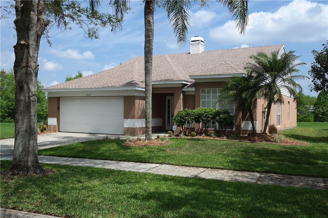 1921 Burchstone Dr., Orlando, FL 32806
