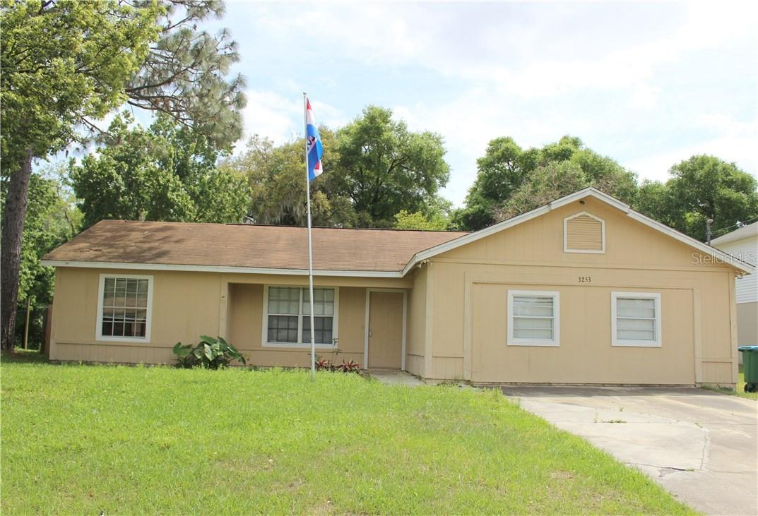 3253 Roland Dr., Deltona, FL 32738