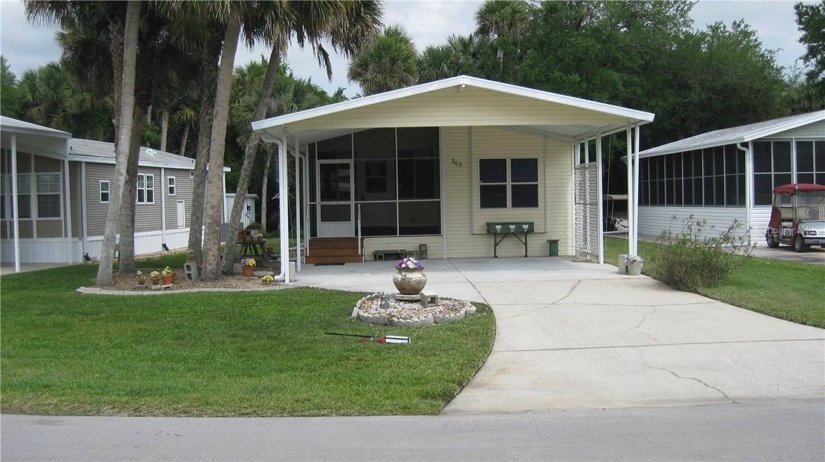 302 Plantation Dr., Titusville, FL 32780