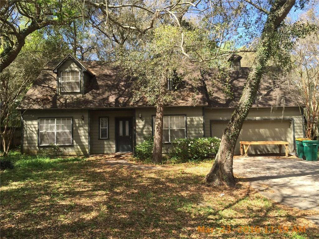 411 S Cobble Ct., Mount Dora, FL 32757