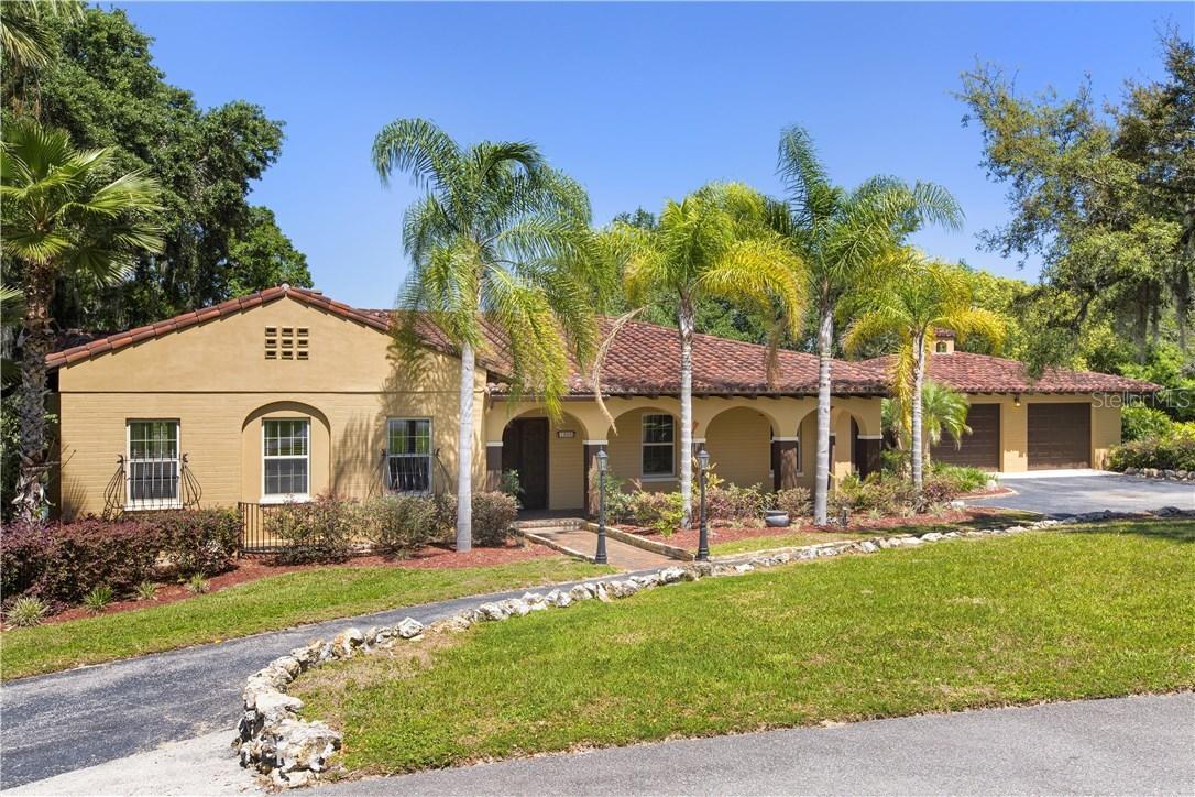 1909 Country Club Dr., Eustis, FL 32726